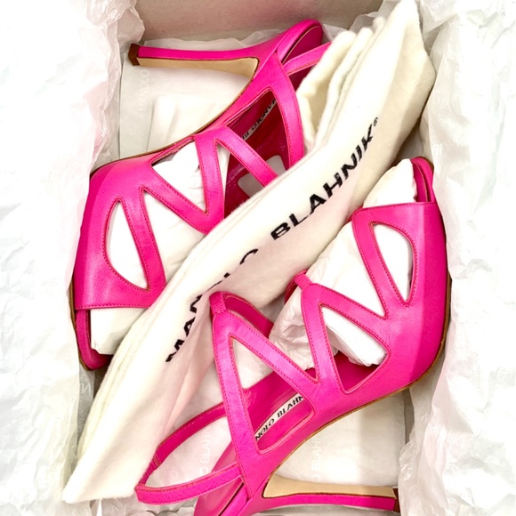 MANOLO BLAHNIK Mochusky Kid Fuschia heels SZ 38 - Picture 3 of 13